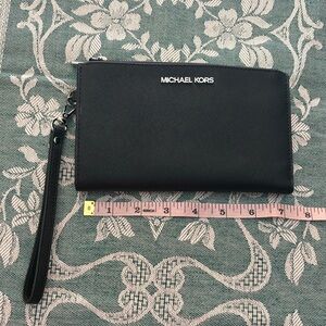 Michael Kors Black Double Zip Wallet Wristlet